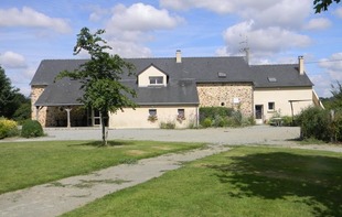 Gîte étape et séjour - Domaine des Mille Oiseaux : Le Grand Piaf - Villiers-Charlemagne