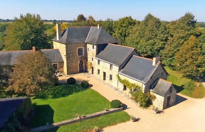 Chambre d'hôte la Gilardière - Chambre luxe 1 - Gennes-Longuefuye