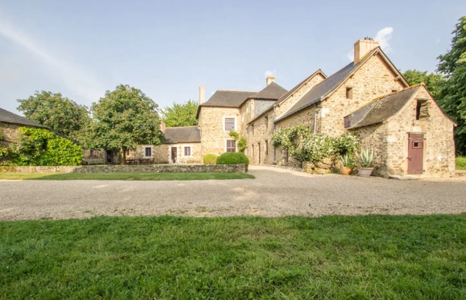 Chambre d'hôte la Gilardière - Chambre luxe 8 - Gennes-Longuefuye