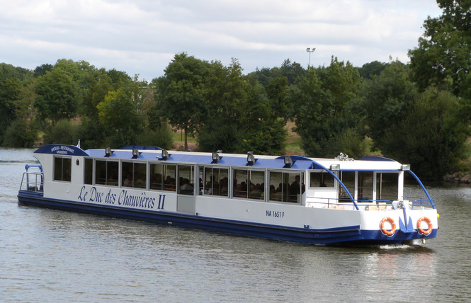 BATEAU CROISIÈRE - LE DUC DES CHAUVIÈRES 2 - Château-Gontier-sur-Mayenne