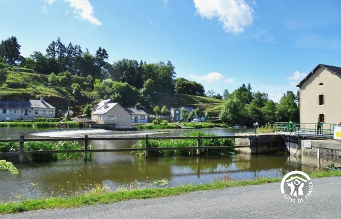 LE GÎTE DU MOULIN 2 - La Roche-Neuville