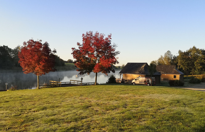 CHALET LE SANDRE, LES PIEDS DANS L'EAU, 5-7 PERS 37 - Villiers-Charlemagne