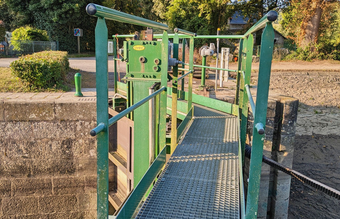 MOULIN DE LA RONGÈRE, JUSQU'À 14 PERSONNES 5 - La Roche-Neuville