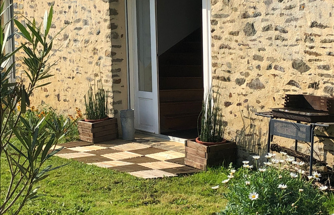 GÎTE DE LA HOUZARDIÈRE, JUSQU'À 6 PERS 39 - Bazougers