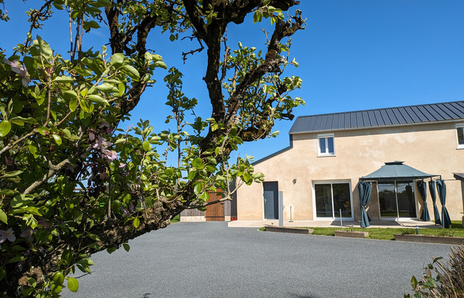 GÎTE DE LA PETITE TROTTERIE 32 - Quelaines-Saint-Gault