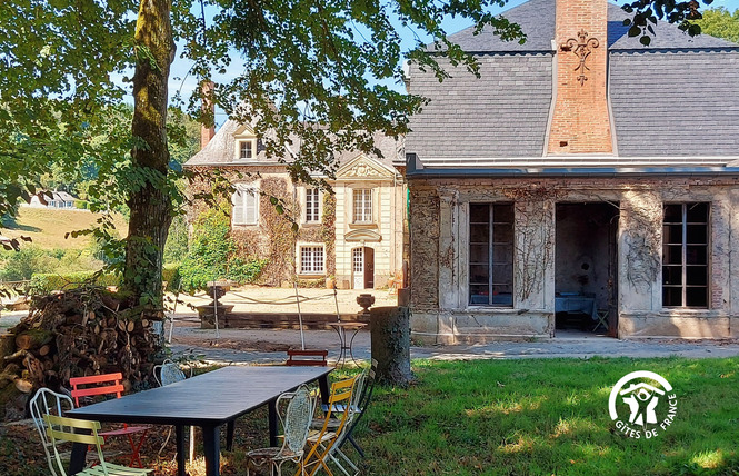 CHOUETTE LA VALETTE, GÎTE VUE SUR MAYENNE, 14 PERSONNES 48 - Villiers-Charlemagne