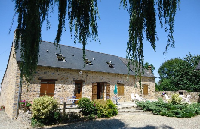 Chambres d'hôtes le Poirier Roussel 9 - Saint-Denis-du-Maine